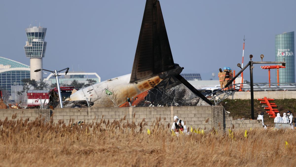 Al menos 124 muertos tras estrellarse un avión en Corea del Sur