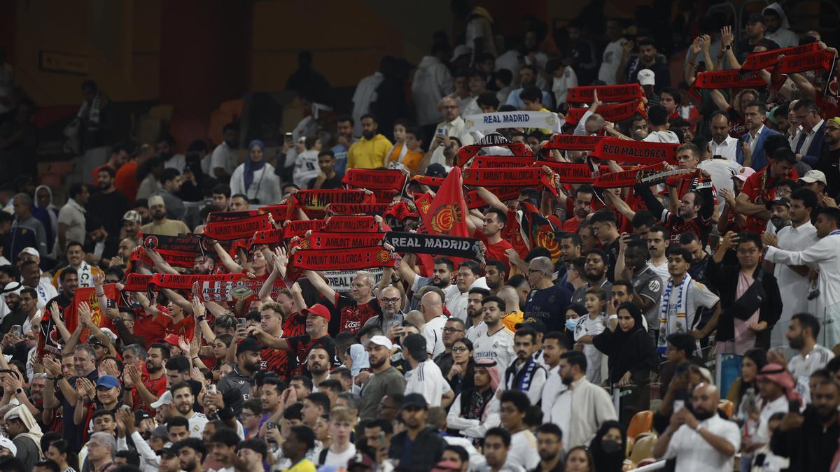 Familiares y aficionados del Mallorca denuncian «acoso» y «tocamientos» en la Supercopa que se juega en Arabia Saudí