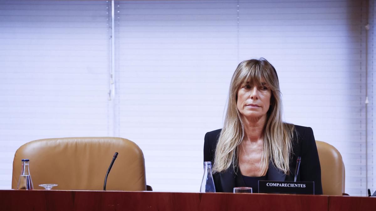 La Audiencia de Madrid da la razón a Vox y pone en manos de Peinado otra querella contra Begoña Gómez