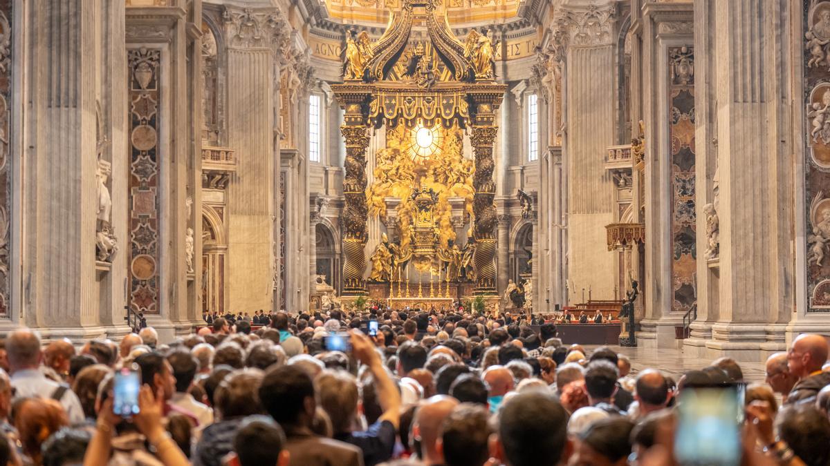 Cuatro horas de espera para unos segundos y una foto del Papa: «Hubo momentos en los que ya no podía más»