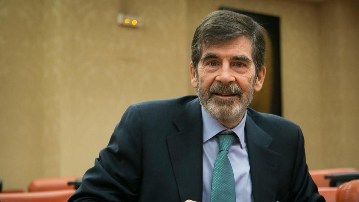 José Enrique Serrano, Estado y persona